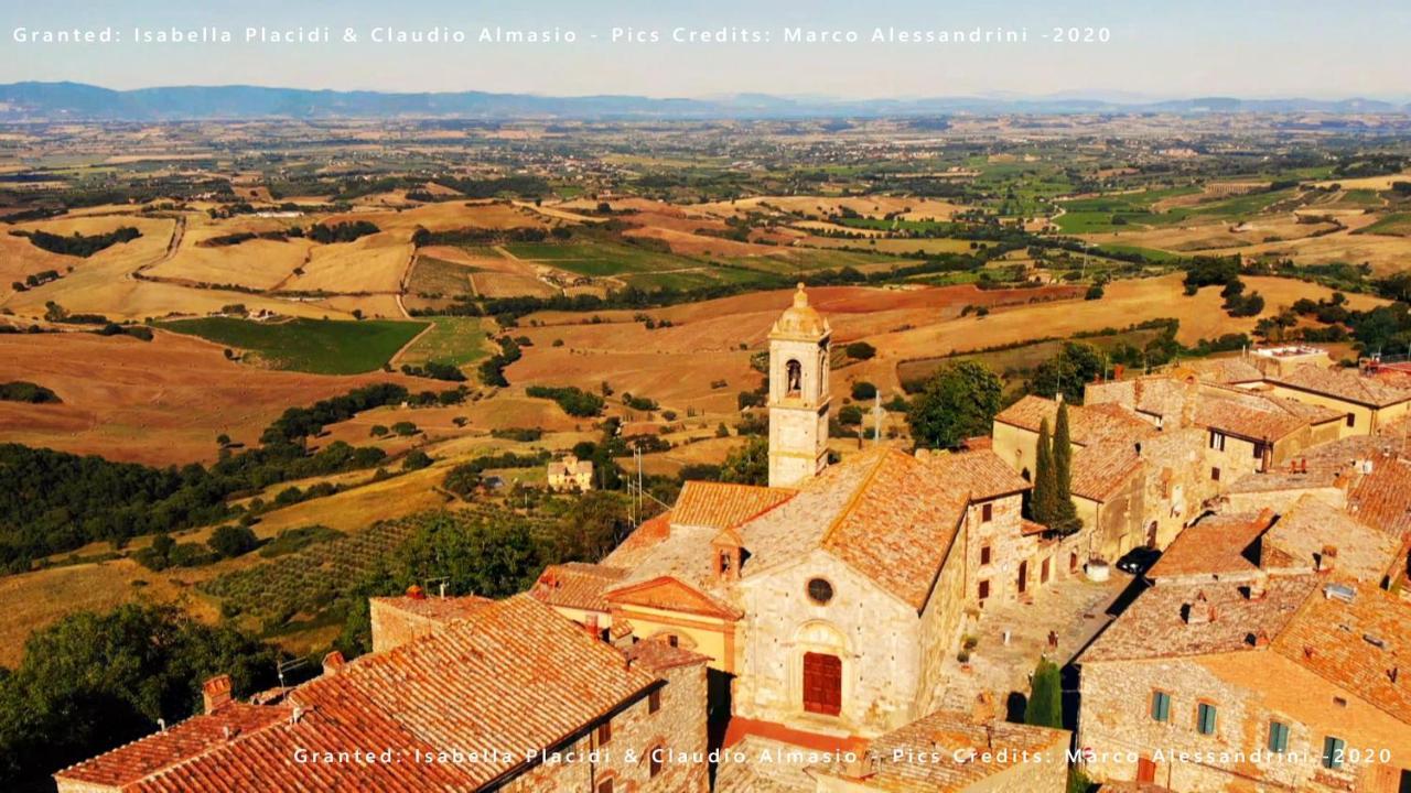 B&B Il Glicine Montefollonico Exterior foto