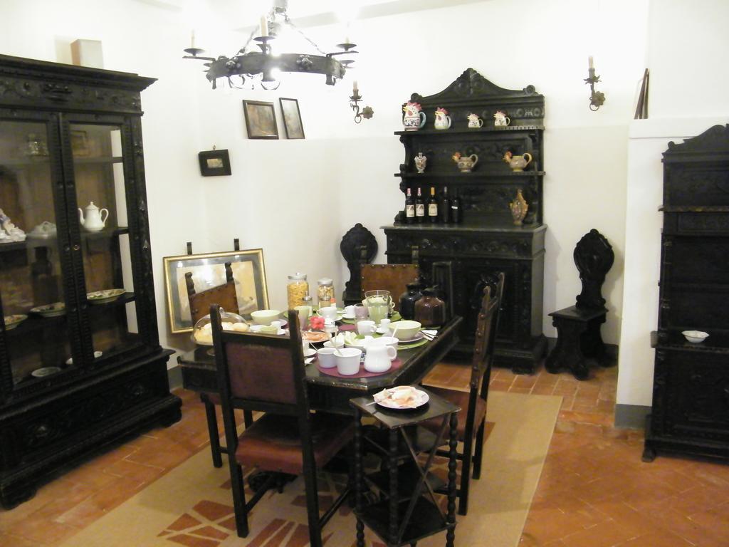 B&B Il Glicine Montefollonico Exterior foto